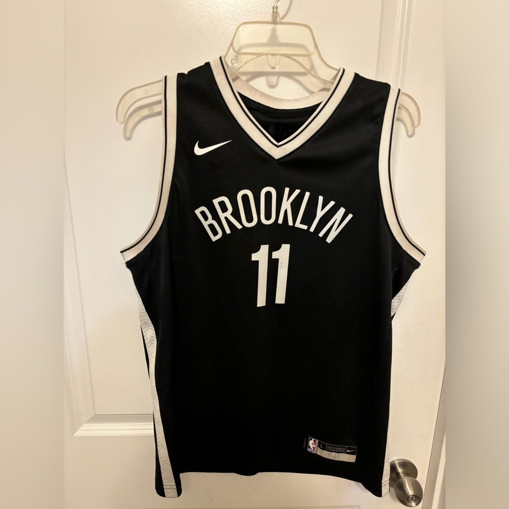 Kids kyrie Irving jersey